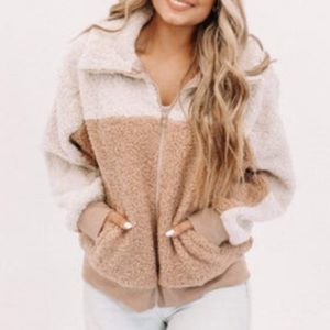 Fuzzy two-toned zip up